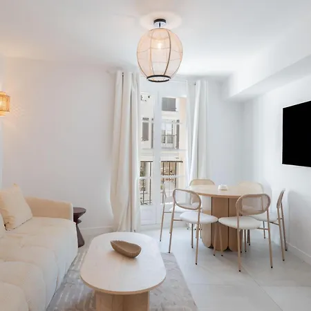 Apartmán Place Des Lices -2bdr-6p- Tropez *